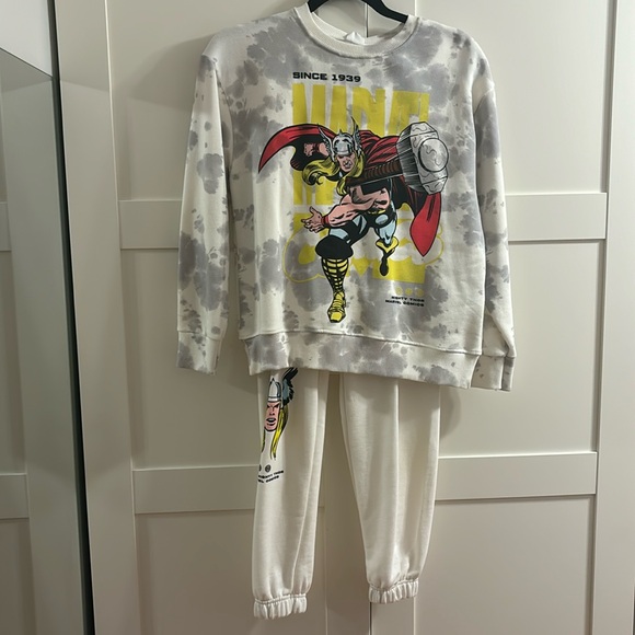 Zara x Marvel sweatsuit size 11/12 NWT